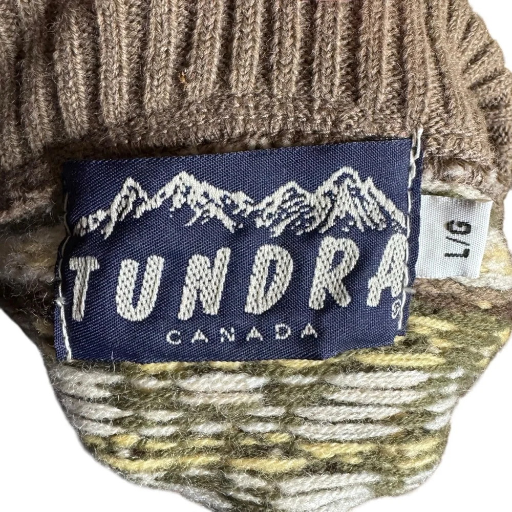 VINTAGE Wool Blend Fair Isle Tundra Canada Sweater Size Large Crewneck Classic